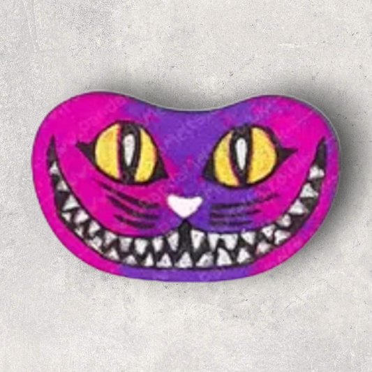 GRINNING CAT